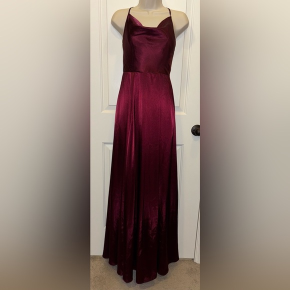 galina signature Dresses & Skirts - Galina Signature Stunning burgundy Satin Dress for Prom